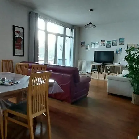 Casa vacanze Maison De Plein Centre, 3 étoiles, à 200m De La Plage, Parking Privé, Wifi